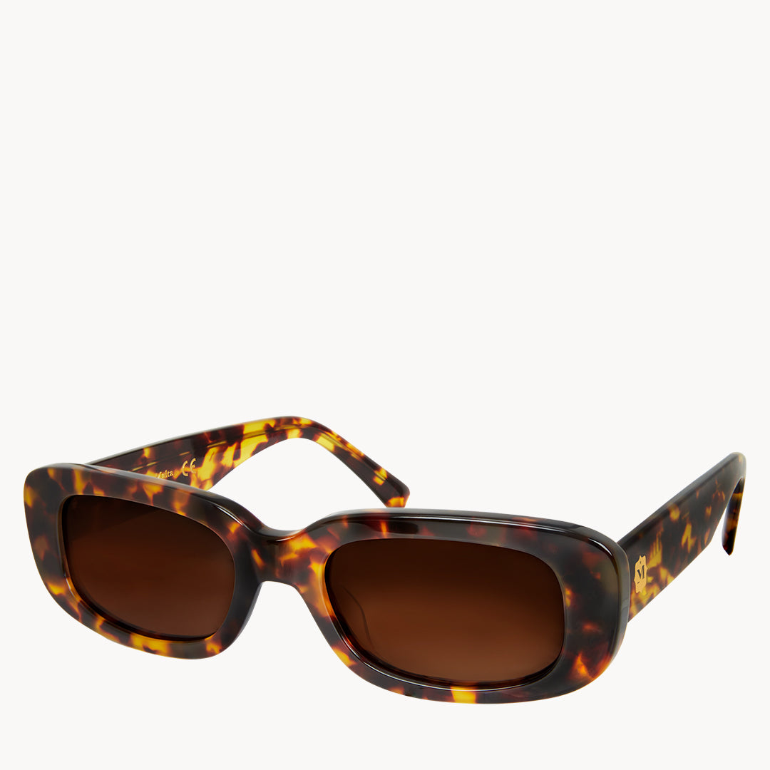 Ċikka Tortoise Shell Sunglasses
