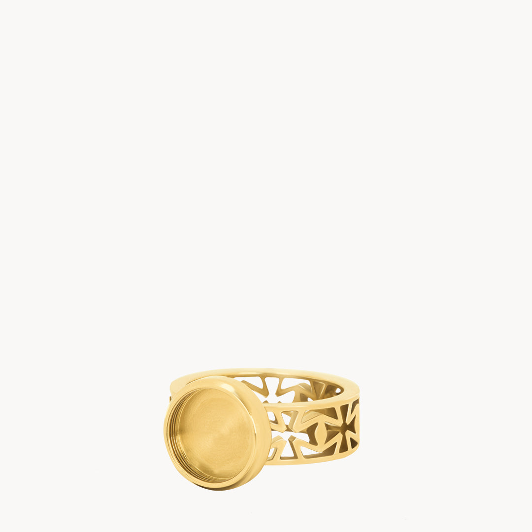 Kavallieri Dainty Twist Ring