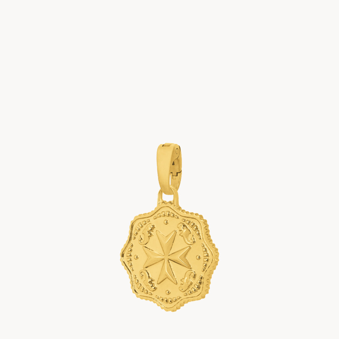Two Mils Munita Pendant, Gold