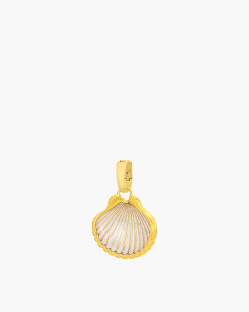 Lucky Vibes Pendant, Gold