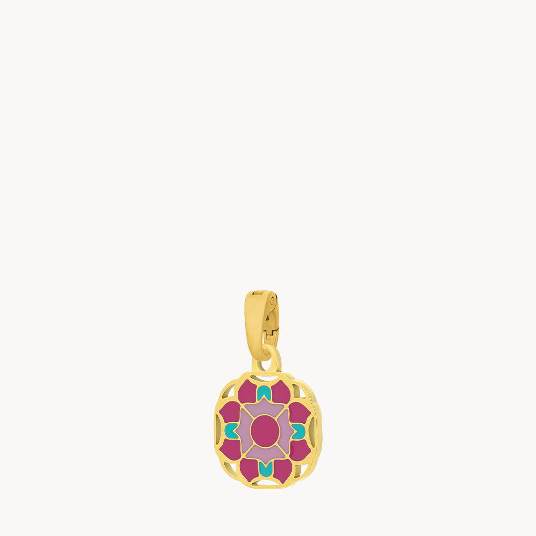 Fjura Maduma Pendant, Gold