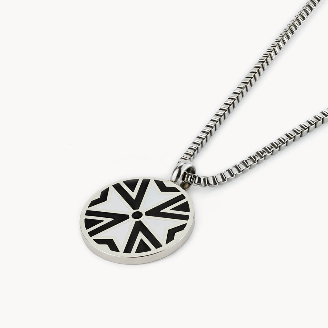 Il-Kavallier Maltese Cross Necklace, Silver