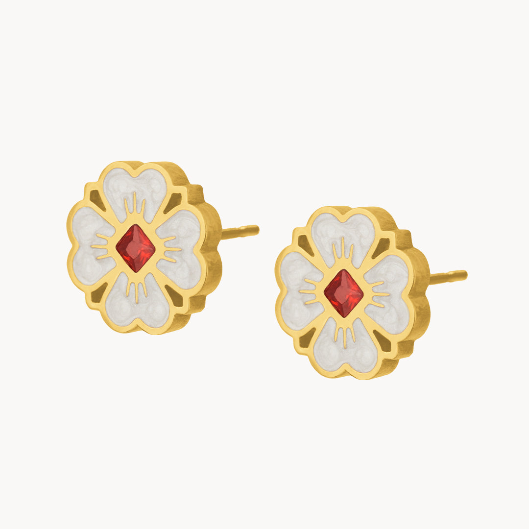 Lucky Love White Flower Stud Earrings, Gold