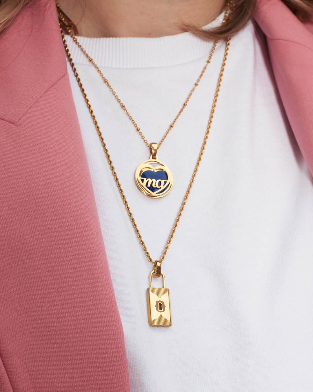 “Ma” Dainty Heart Hollow Pendant, Gold