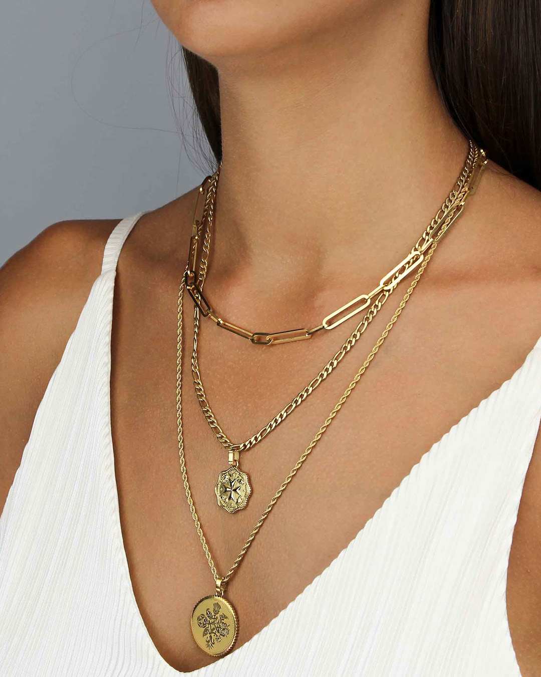 Dainty Figaro Chain