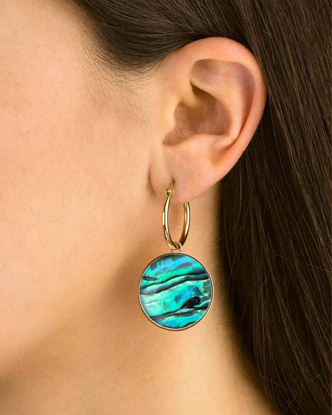 Fearlessness Stone Abalone Shell Signature Statement Pendant, Gold