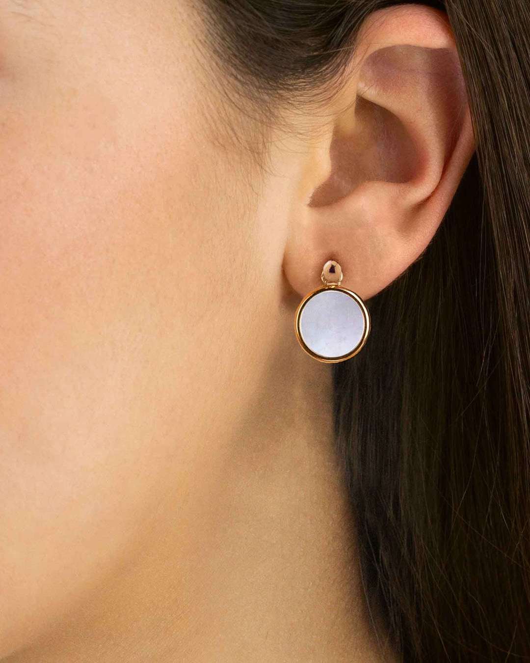 Protection Stone Mother Pearl Signature Pendant, Gold