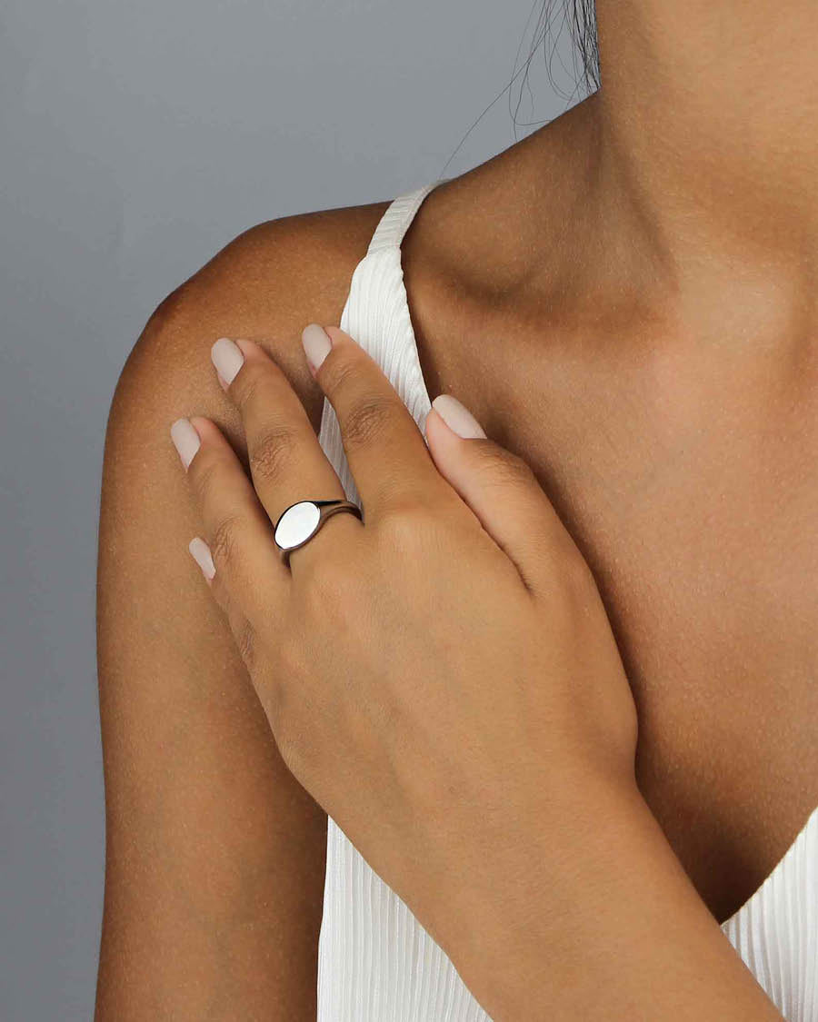 Signet Munita Engravable Ring, Silver