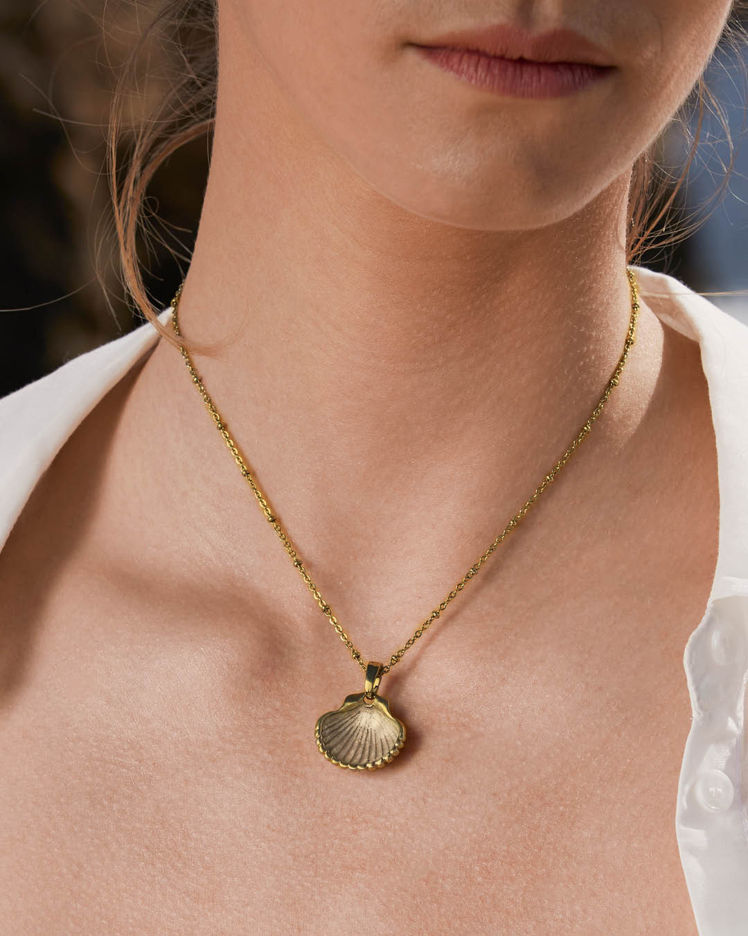 Lucky Vibes Pendant, Gold