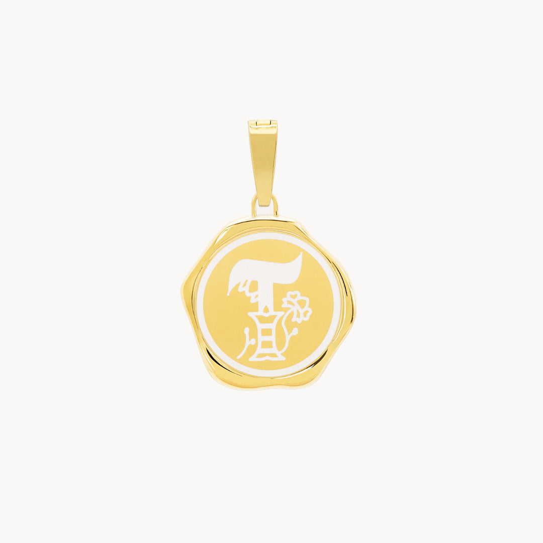 T Siġill Initial Pendant
